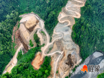 数字化转型重塑建筑业：从“汗水建造”到“智慧建造”的跨越